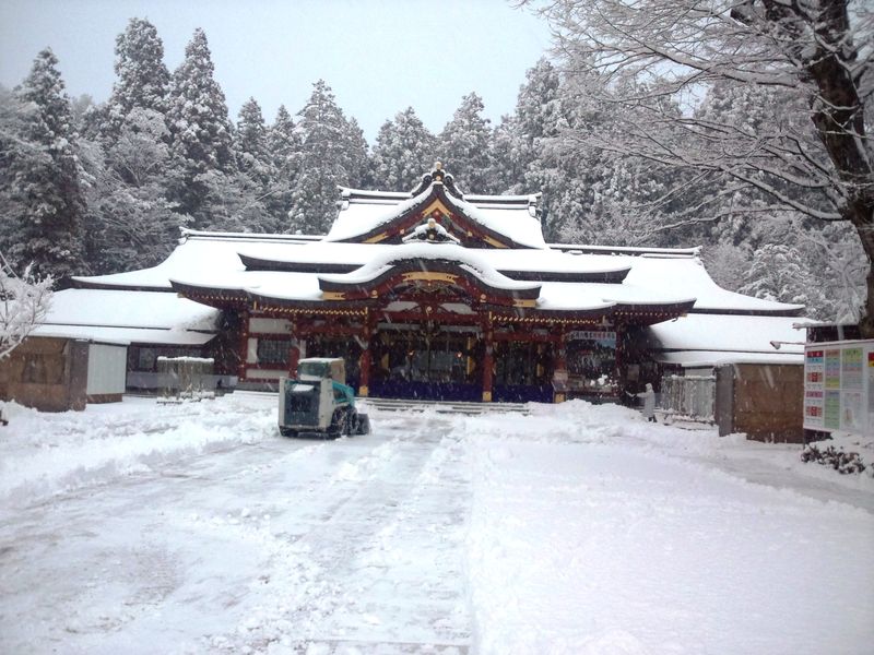 22年１２月３１日八幡宮 001