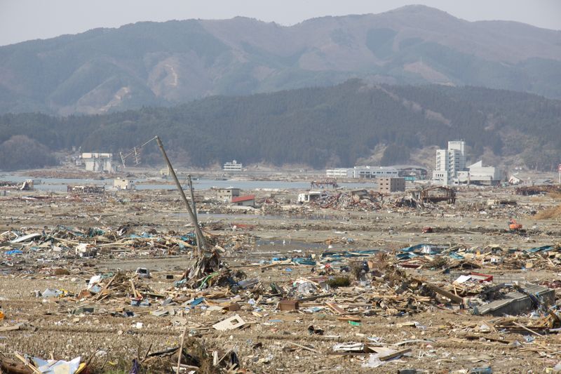 東日本大震災4月13日沿岸視察た 002