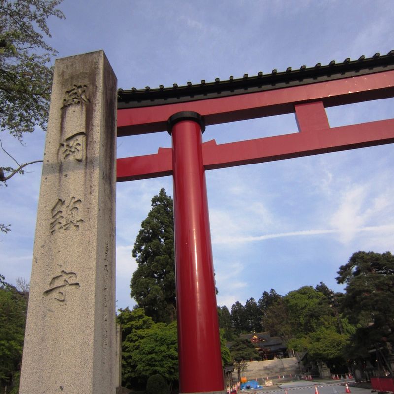 平成２４年５月八幡鳥居 001